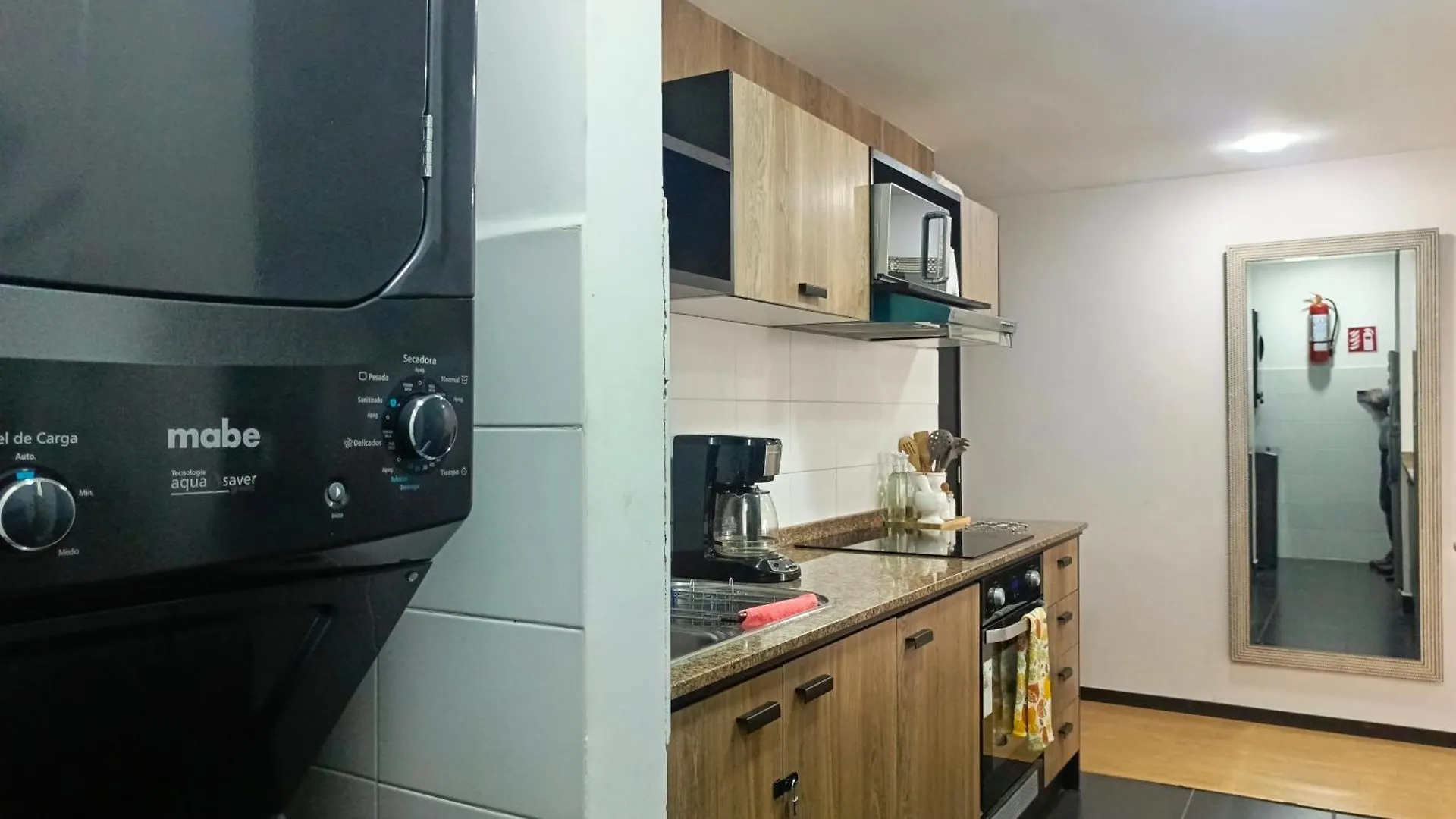 Apartment - 2Bedrooms - Queenbed - Balcony - Parking - 7Thfloor 0*, Quito