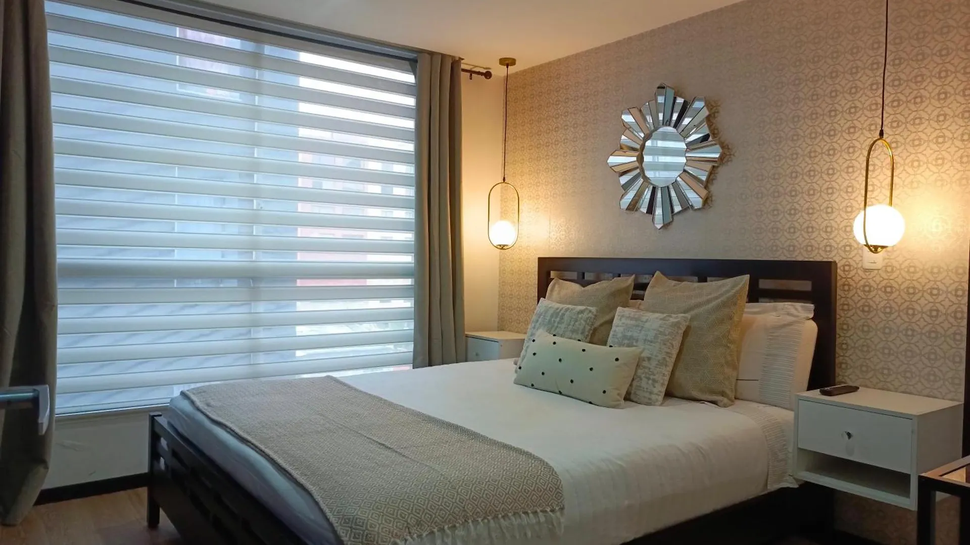 Apartment - 2Bedrooms - Queenbed - Balcony - Parking - 7Thfloor