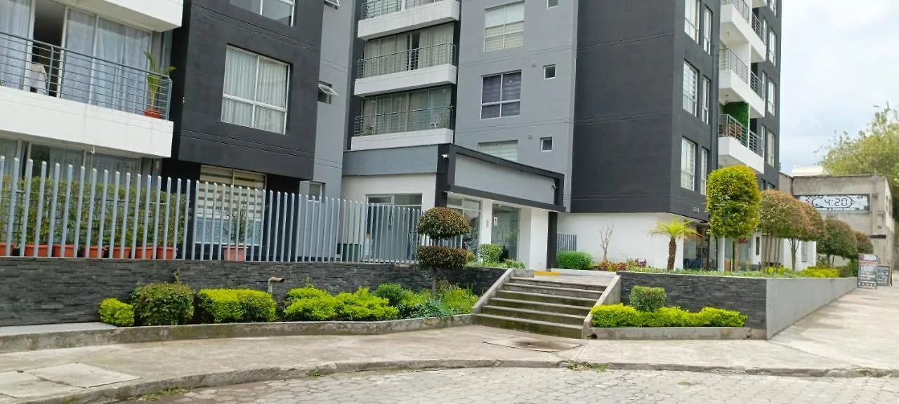 Apartamento LA MARISCAL, Sector Plaza Foch - Piso 7 - Balcón Quito 0*,