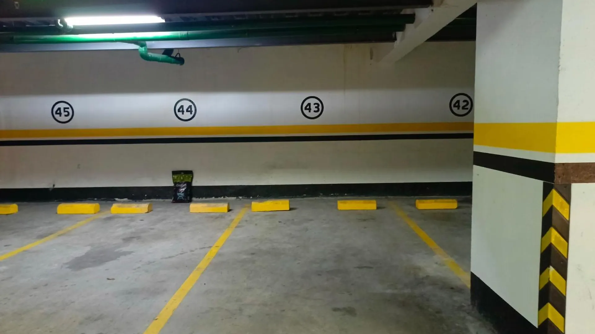 Apartment - 2Bedrooms - Queenbed - Balcony - Parking - 7Thfloor