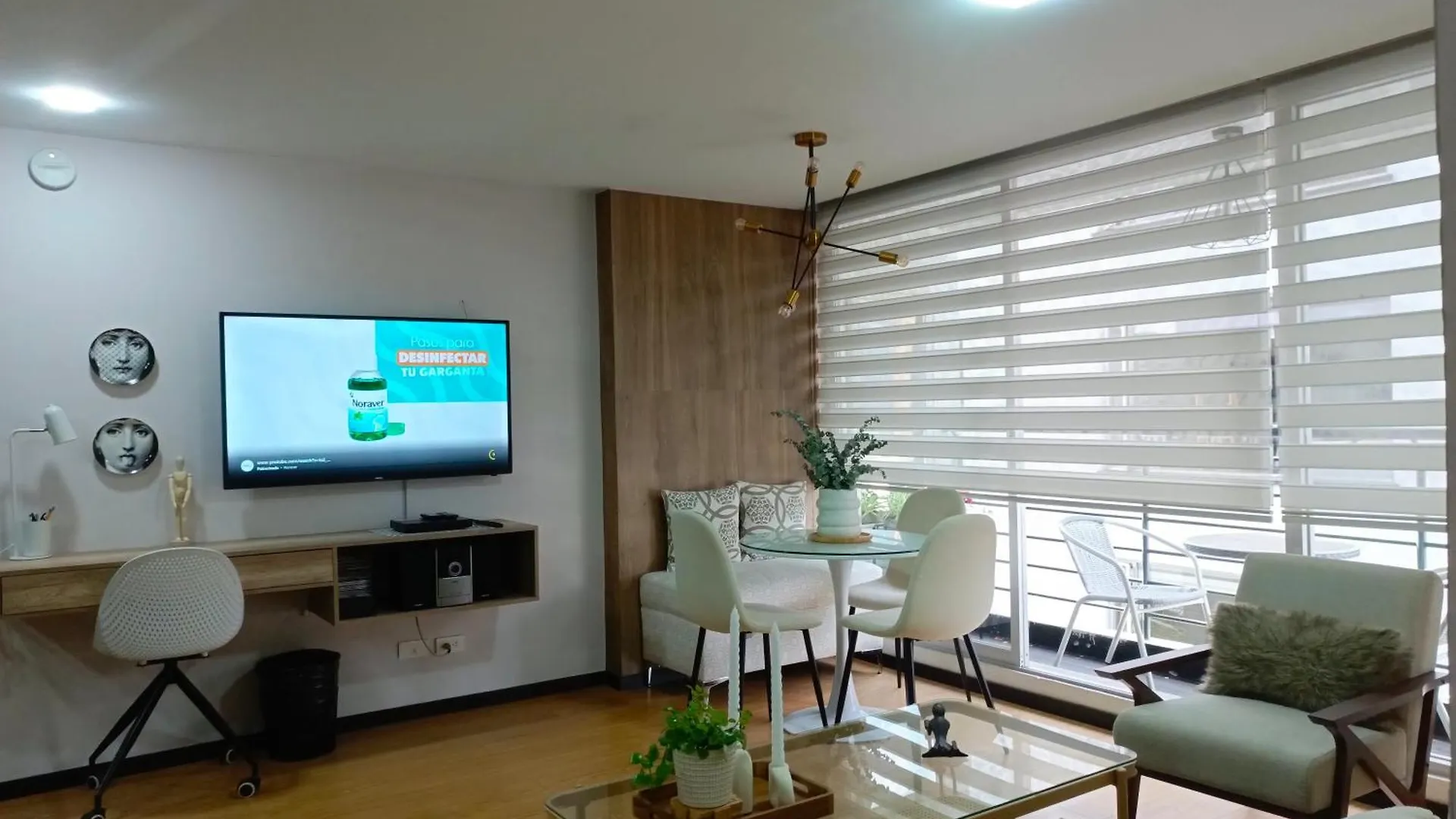 Apartment - 2Bedrooms - Queenbed - Balcony - Parking - 7Thfloor Quito