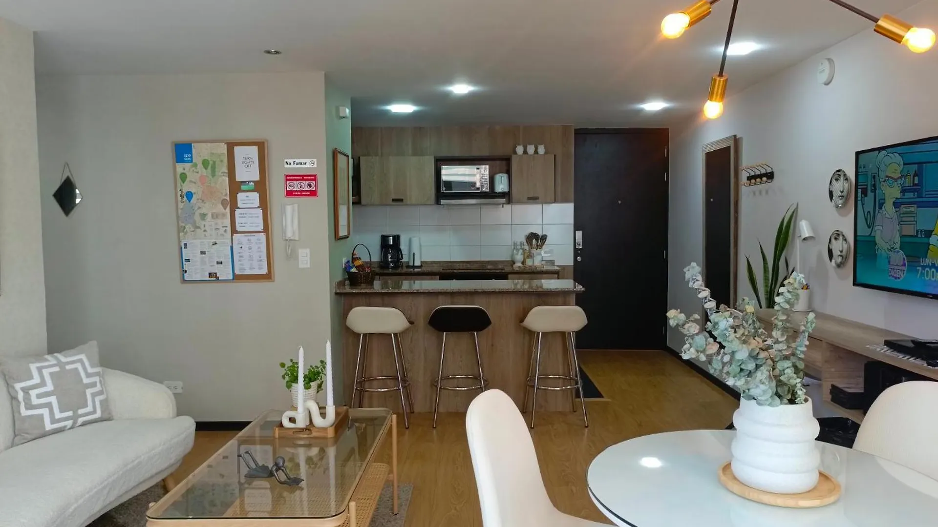 Apartment - 2Bedrooms - Queenbed - Balcony - Parking - 7Thfloor 0*, Quito Équateur