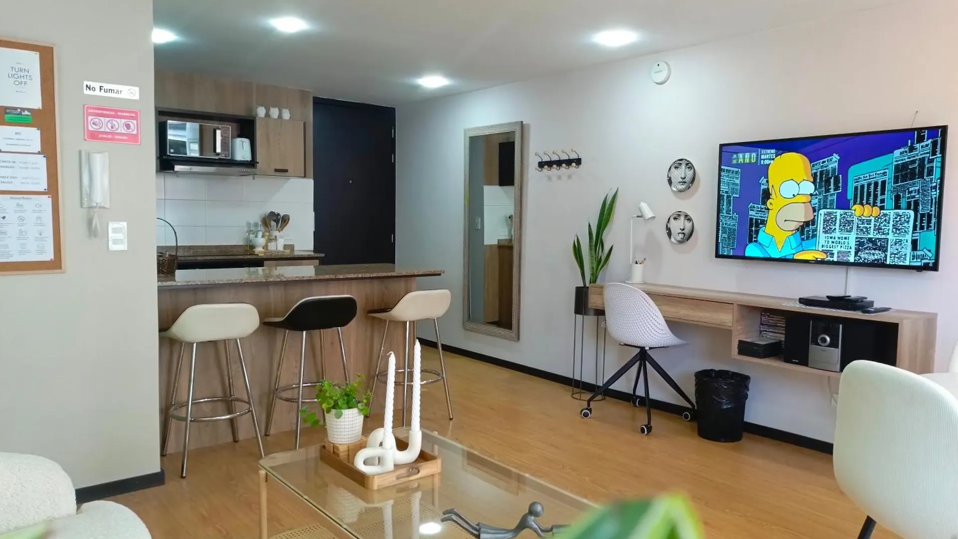 Apartment - 2Bedrooms - Queenbed - Balcony - Parking - 7Thfloor Équateur