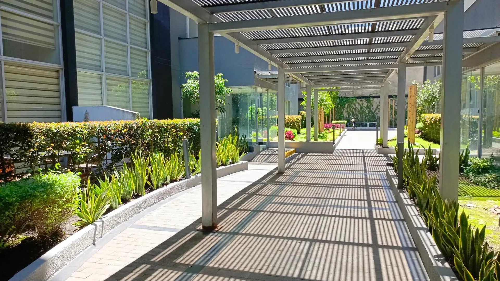 PLAZA FOCH - Piso 7 con BALCÓN Appartamento